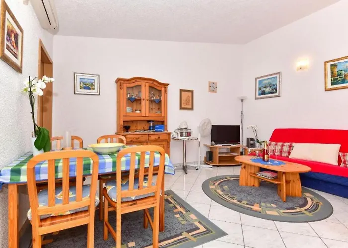 Rosen Apartament *